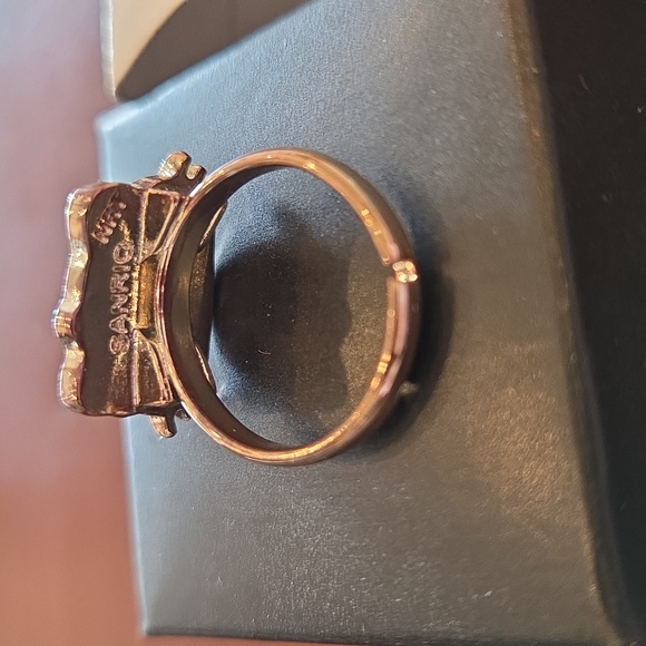 Hello Kitty Adjustable Ring - Picture 2 of 4